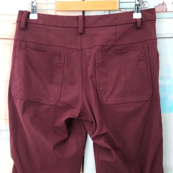 Lululemon ABC Pant Classic in Maroon - Picture 5 of 8